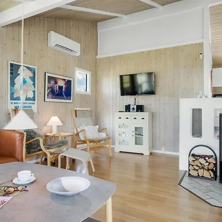 Venja - 200m From The Sea In Nw Jutland By Interhome Holiday home Hjorring