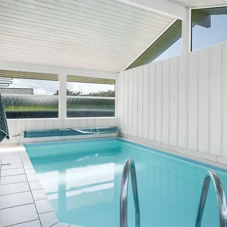 Holiday home Venja - 200m From The Sea In Nw Jutland By Interhome
