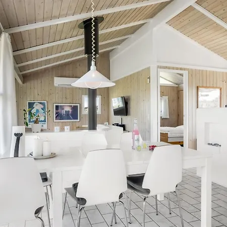 Venja - 200m From The Sea In Nw Jutland By Interhome Holiday home *