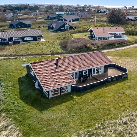 Venja - 200m From The Sea In Nw Jutland By Interhome Holiday home Hjorring